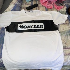 Moncler T Shirt